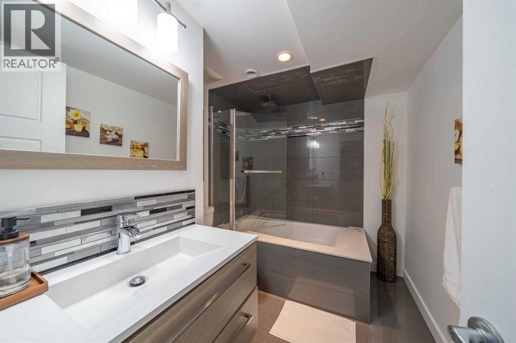 144 Everhollow Street SW, Calgary, Alberta  T2Y 0B1 - Photo 32 - A2329854