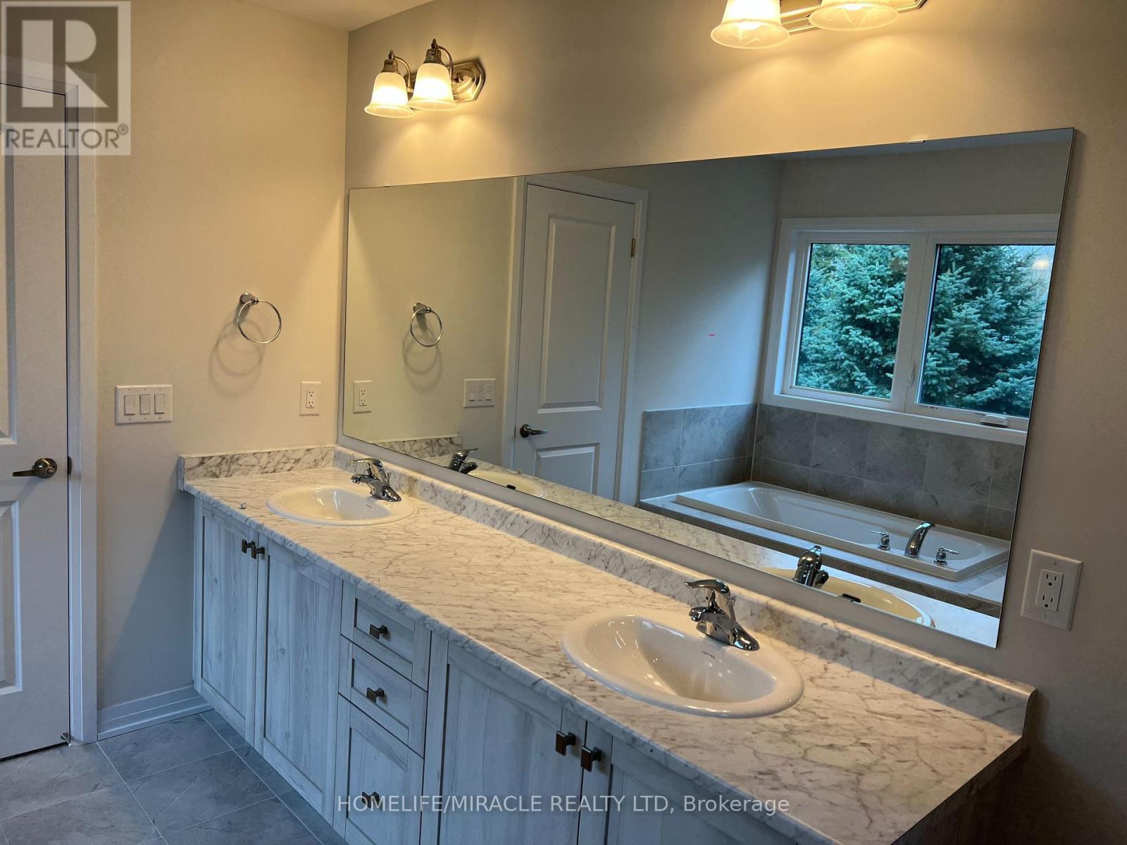 249 Dingman Street, Wellington North, Ontario  N0G 1A0 - Photo 19 - X13639170