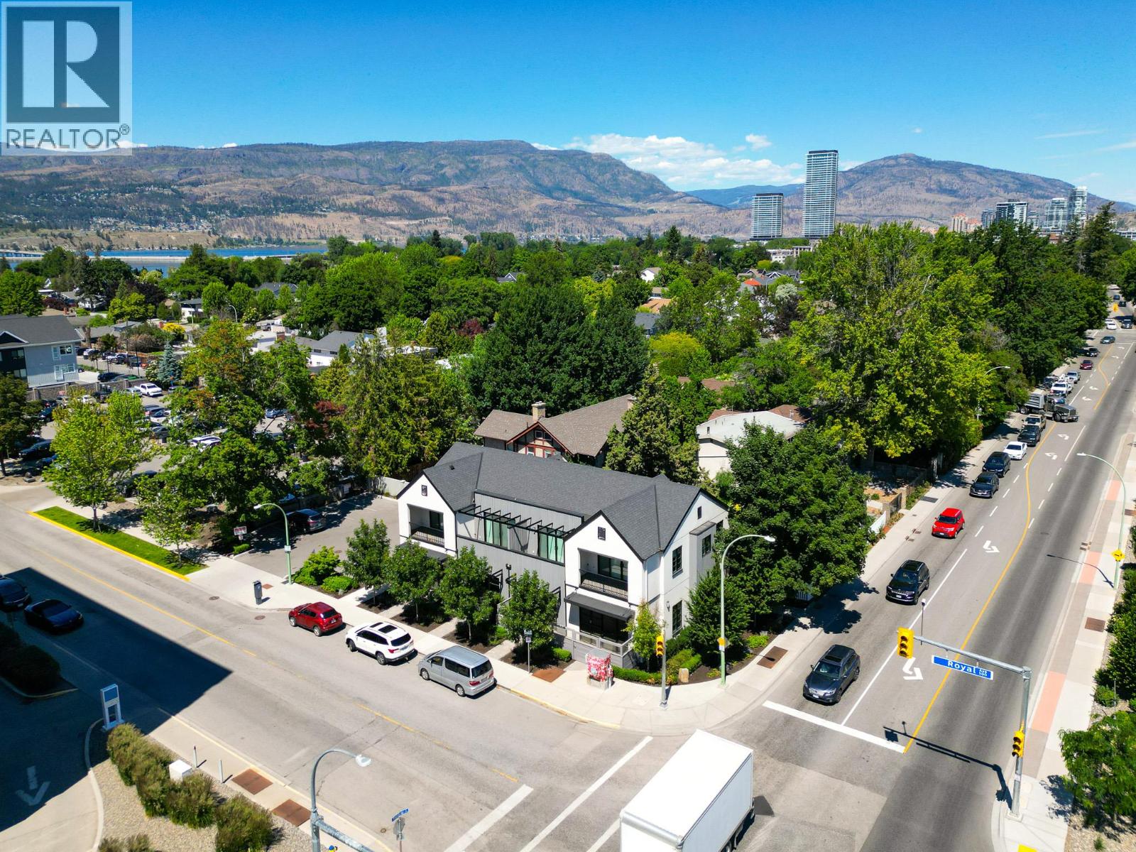 480 Royal Avenue Kelowna Photo 3