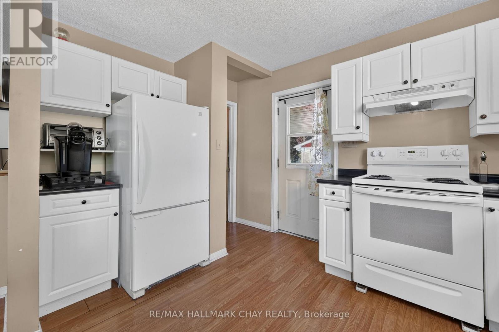 41 Albert Street, Kawartha Lakes, Ontario  K0M 1K0 - Photo 6 - X13640136