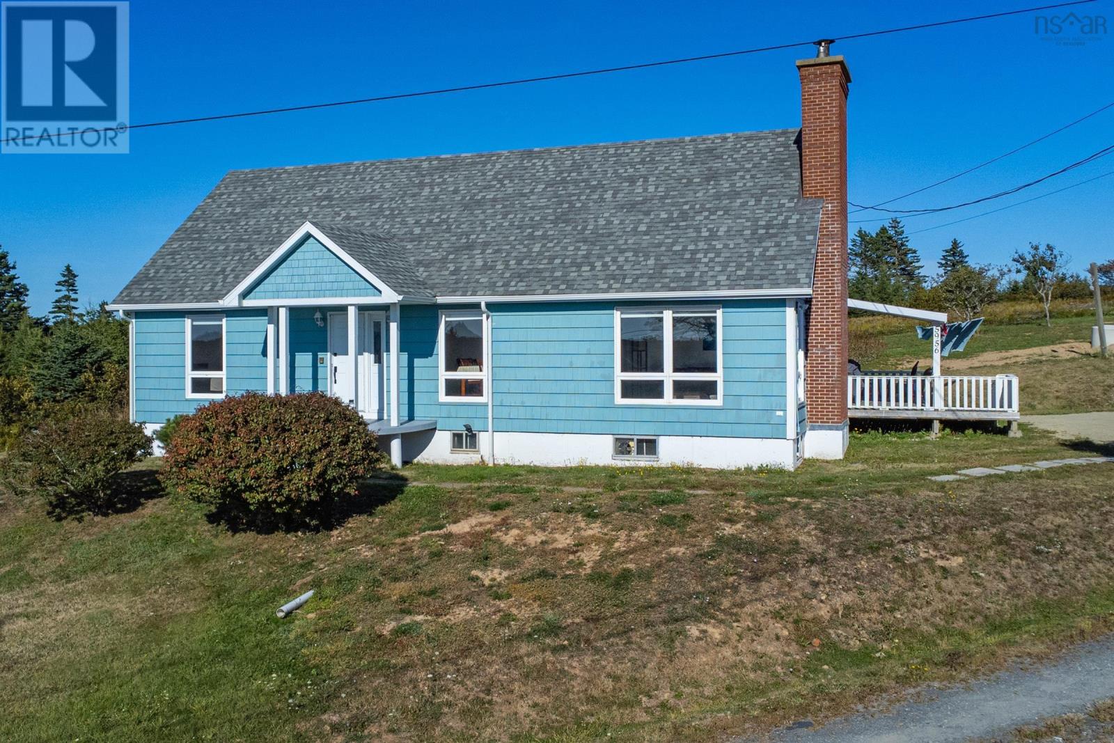 5956 Highway 1, Mavillette, Nova Scotia  B5A 5B3 - Photo 1 - 202608854