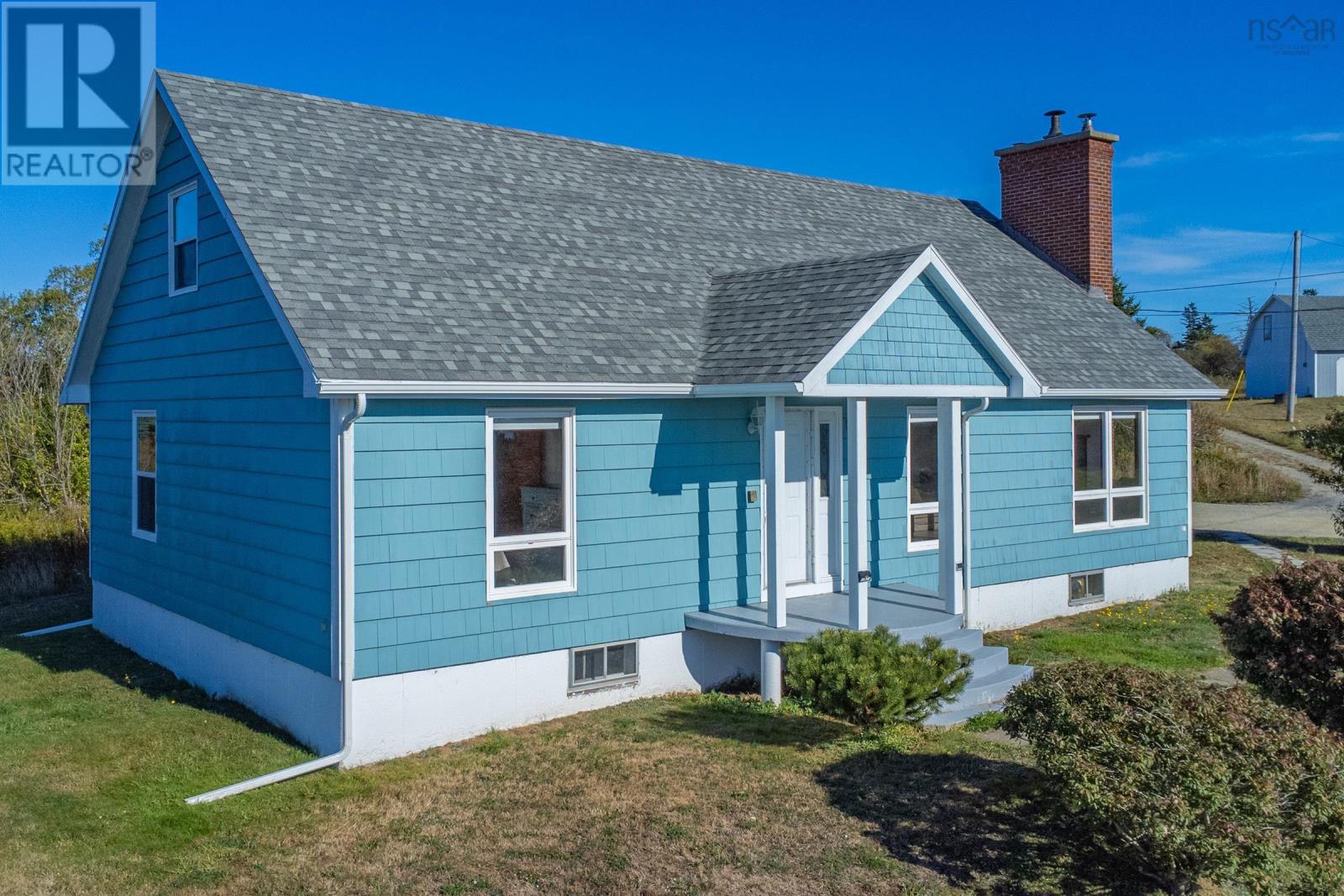 5956 Highway 1, Mavillette, Nova Scotia  B5A 5B3 - Photo 4 - 202608854