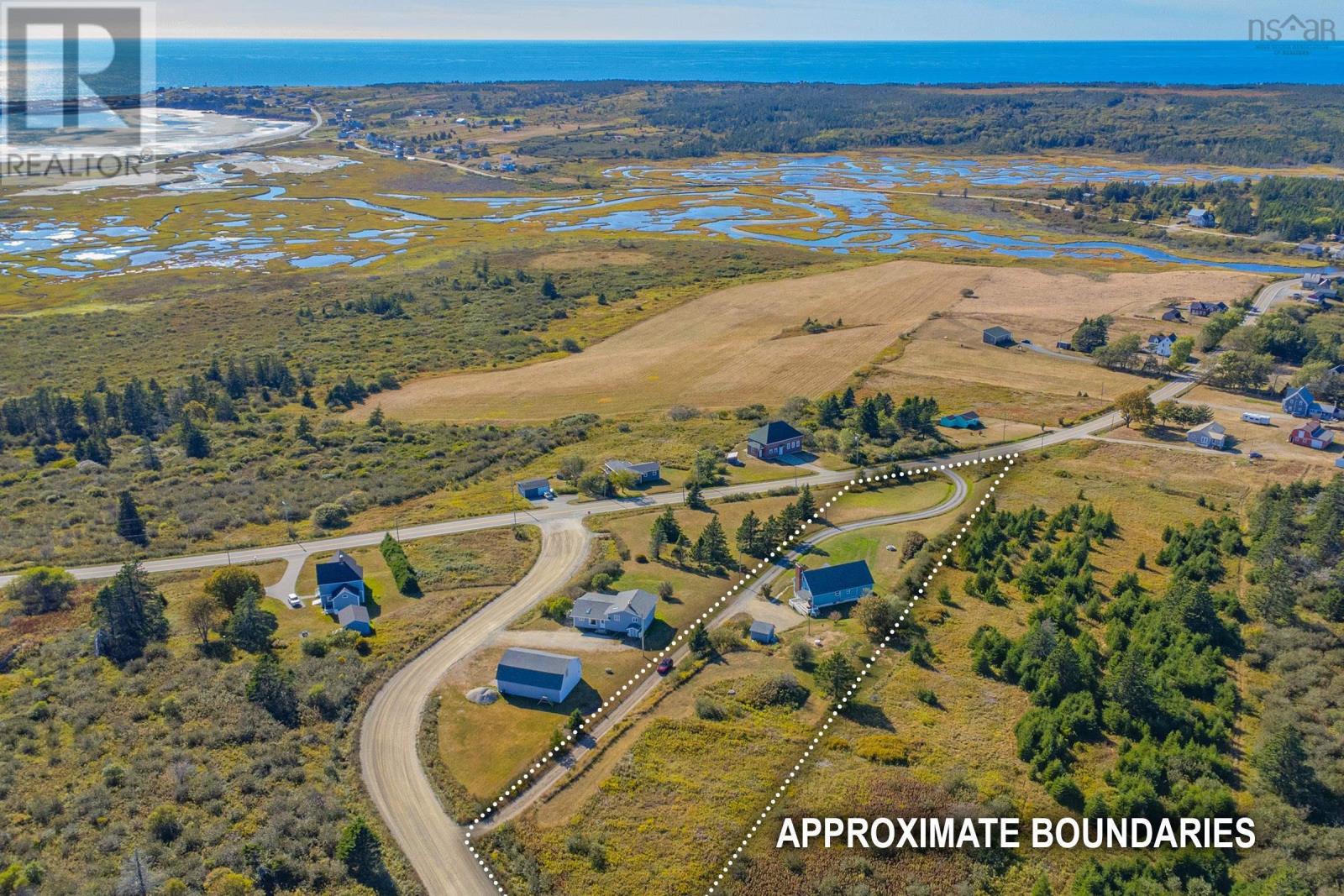 5956 Highway 1, Mavillette, Nova Scotia  B5A 5B3 - Photo 3 - 202608854