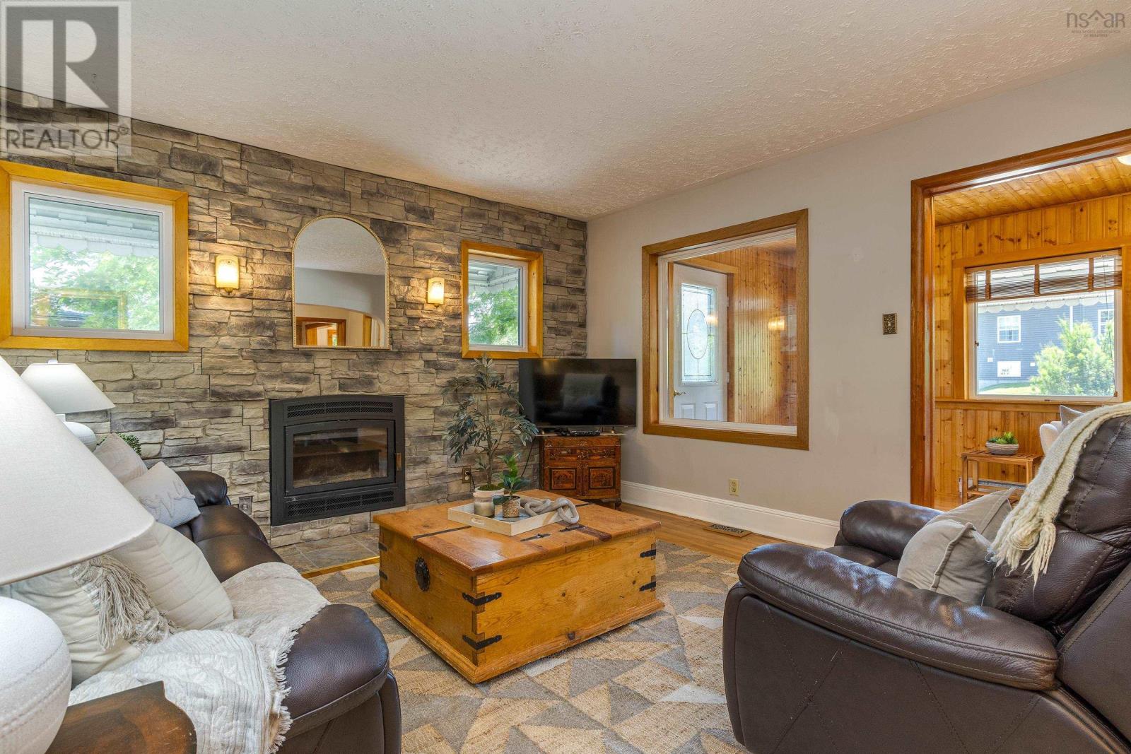 1645 St Margarets Bay Road, Timberlea, Nova Scotia  B3T 1B4 - Photo 13 - 202619445