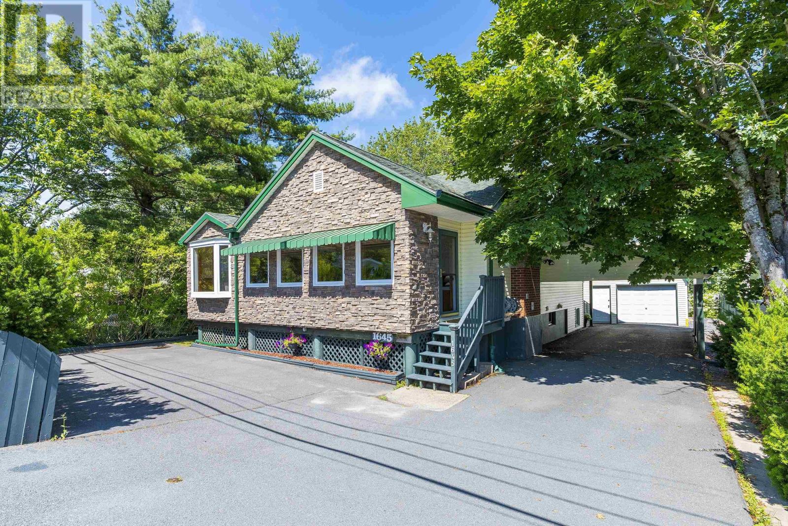 1645 St Margarets Bay Road, Timberlea, Nova Scotia