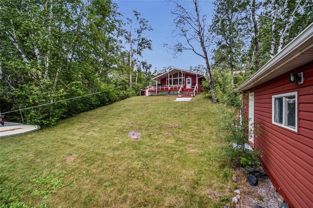 13 Block 3 Road, Whiteshell Provincial Pk, Manitoba  R0E 1N0 - Photo 4 - 202619533