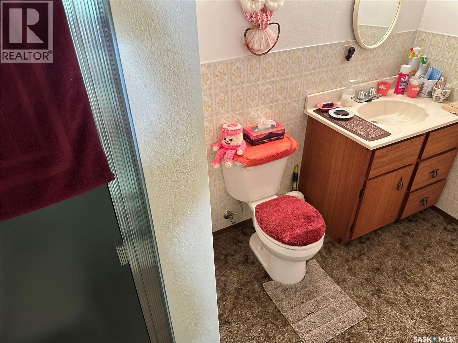 213 5th Street, Weyburn, Saskatchewan  S4H 0Z4 - Photo 29 - SK044469
