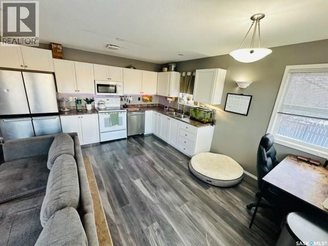 1804 Belfast Avenue, Saskatoon, Saskatchewan  S7M 0L8 - Photo 4 - SK044468