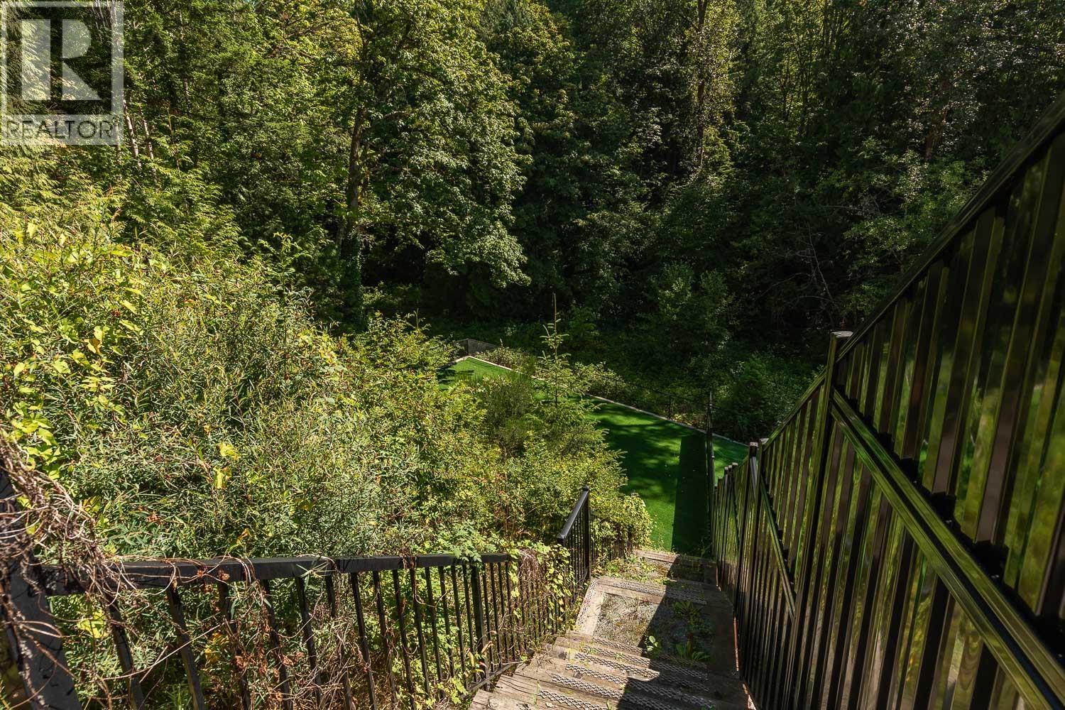 307 Cutler Street, Coquitlam, British Columbia  V3K 5C1 - Photo 35 - R3152623