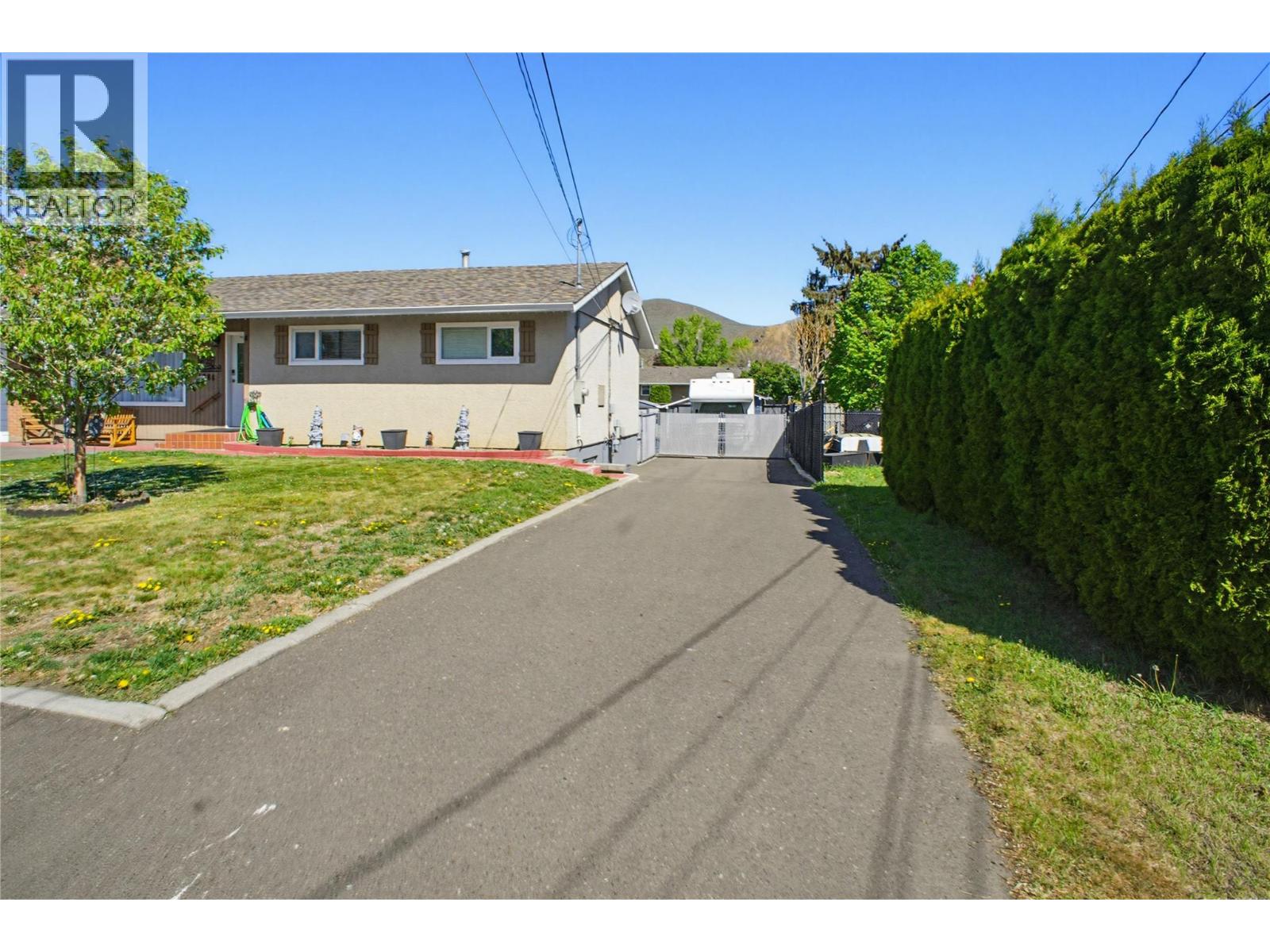 1684 Greenfield Avenue, Kamloops, British Columbia  V2B 4N6 - Photo 28 - 10394750