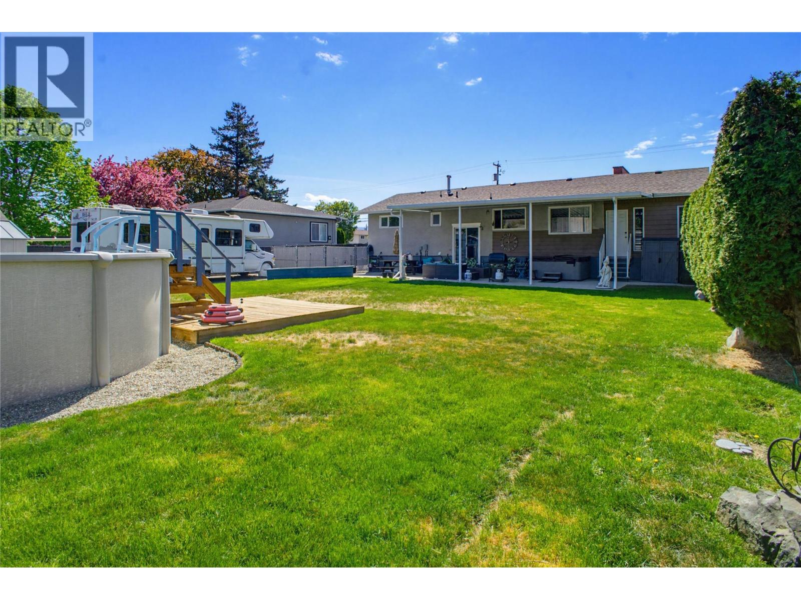 1684 Greenfield Avenue, Kamloops, British Columbia  V2B 4N6 - Photo 26 - 10394750
