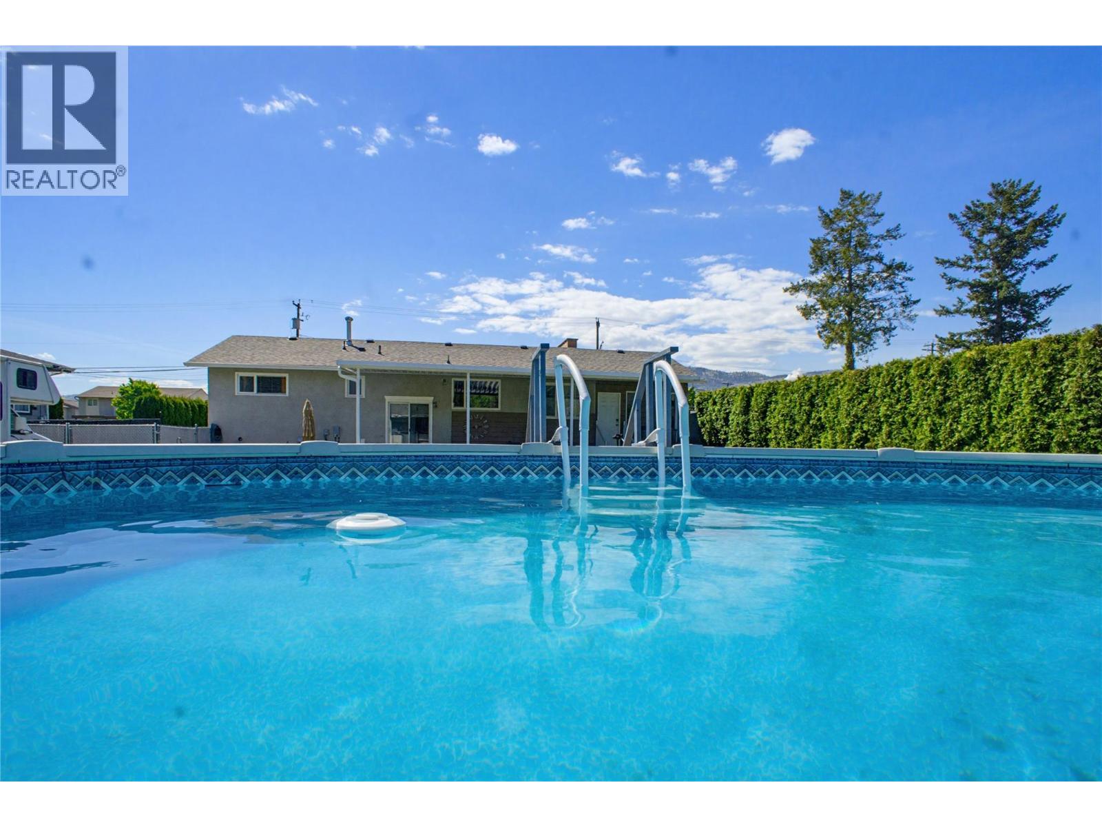 1684 Greenfield Avenue, Kamloops, British Columbia  V2B 4N6 - Photo 27 - 10394750