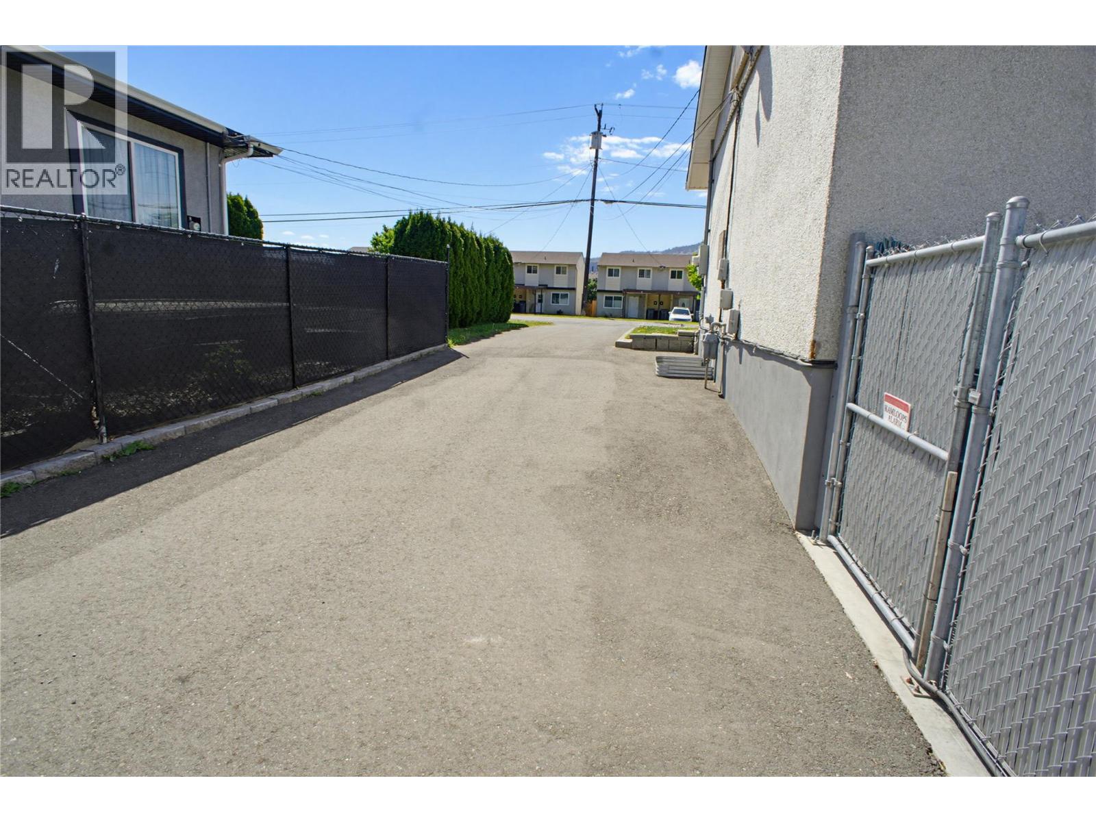 1684 Greenfield Avenue, Kamloops, British Columbia  V2B 4N6 - Photo 30 - 10394750