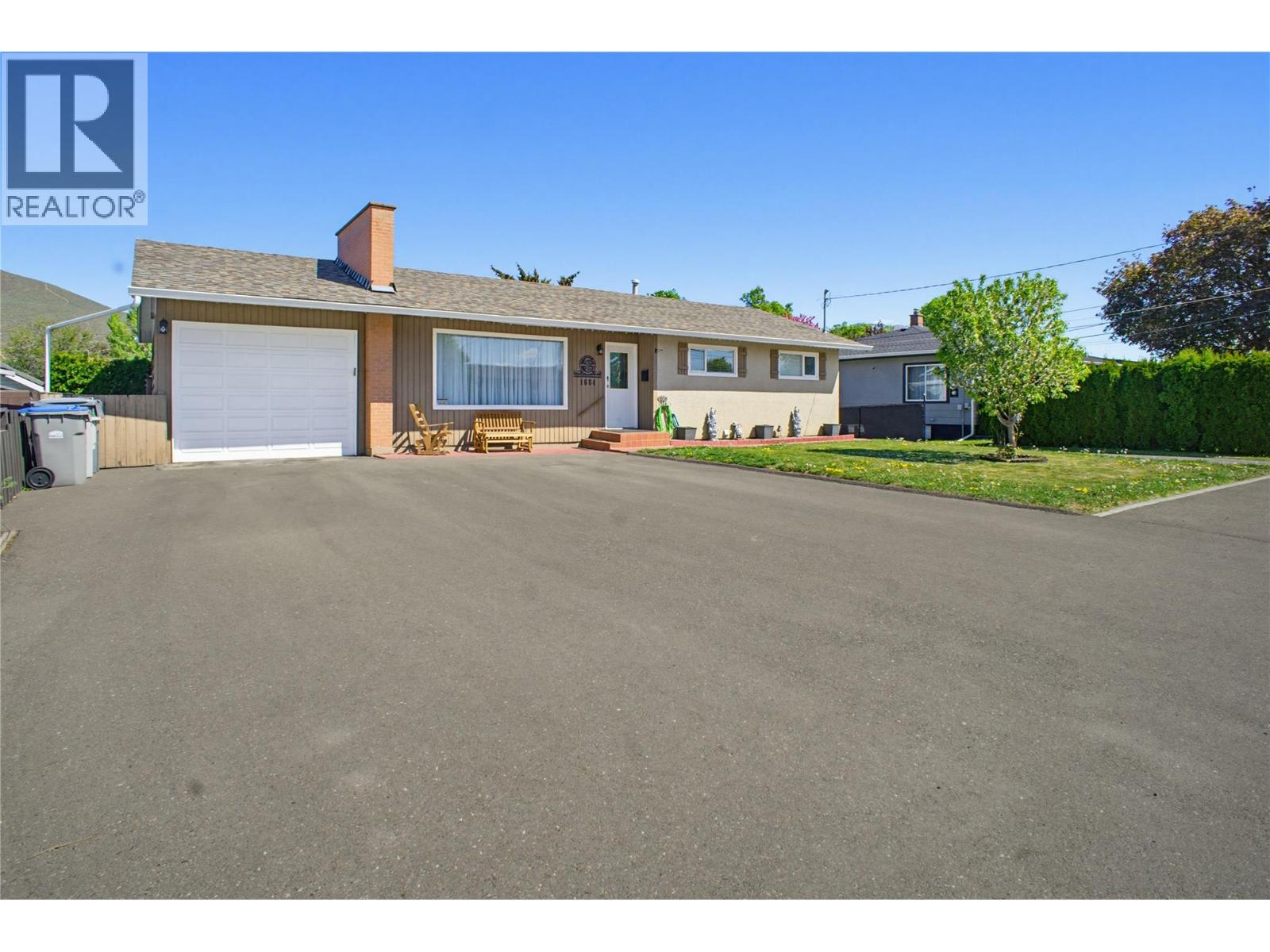 1684 Greenfield Avenue, Kamloops, British Columbia  V2B 4N6 - Photo 23 - 10394750