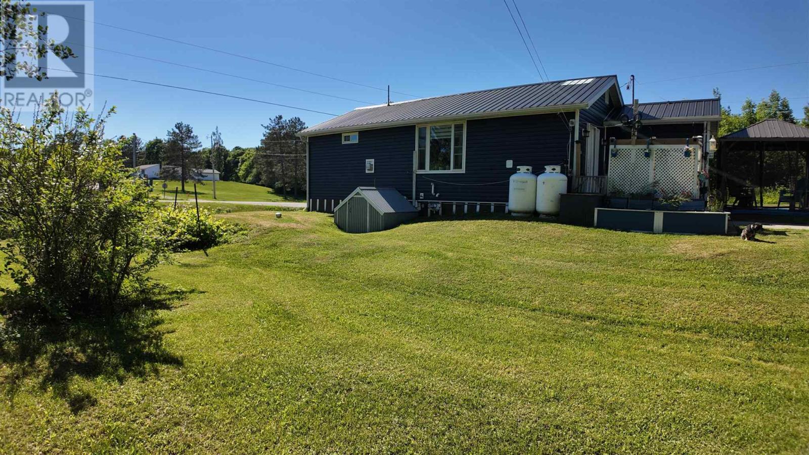1607 Hilton Rd, Jocelyn Township, Ontario  P0G 1G0 - Photo 6 - SM261617