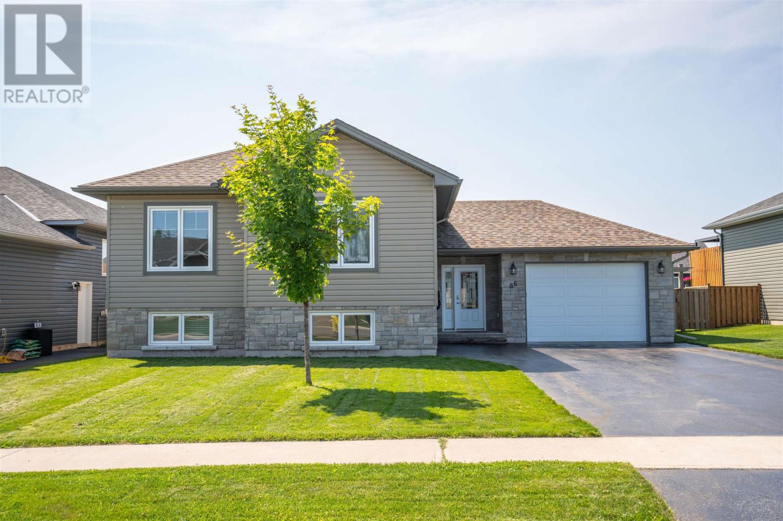 86 Chatfield Dr, Sault Ste. Marie, Ontario P6C 0B1 - Photo 1 - SM262054