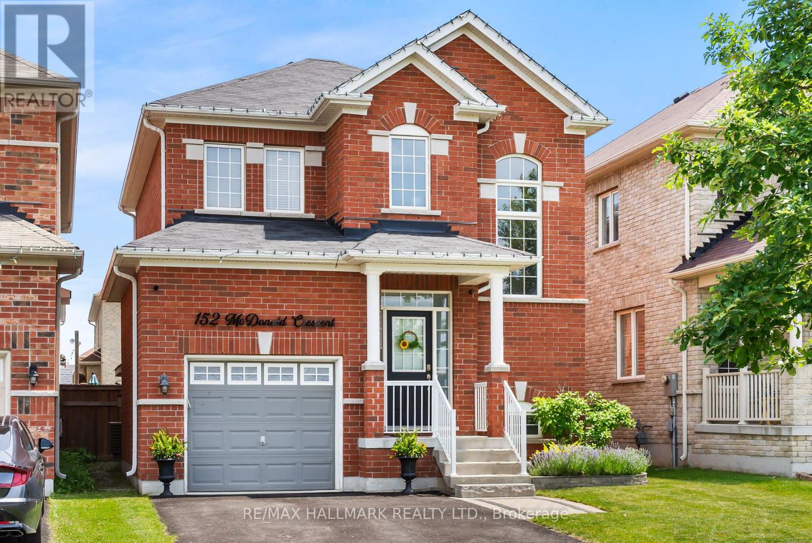 152 Mcdonald Crescent, Clarington, Ontario  L1B 0C9 - Photo 1 - E13639162