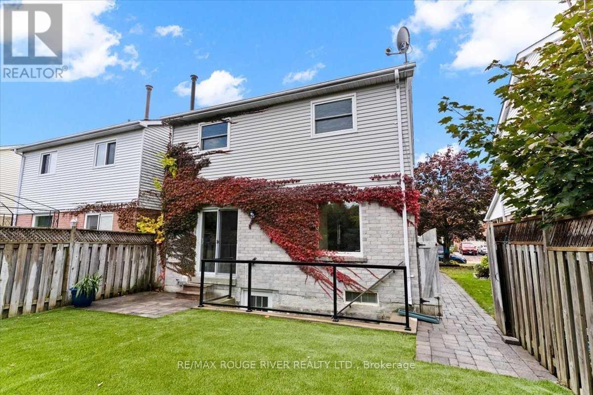 Bsmt - 7 Inglis Avenue, Clarington, Ontario  L1E 2A8 - Photo 2 - E13640504