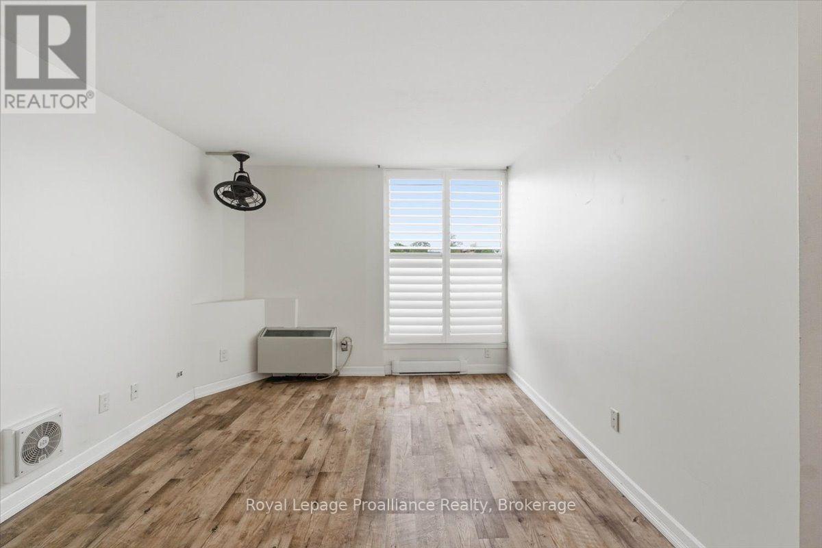 504 - 350 Front Street, Belleville, Ontario  K8N 5M5 - Photo 8 - X13640308