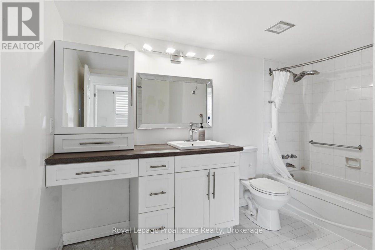 504 - 350 Front Street, Belleville, Ontario  K8N 5M5 - Photo 9 - X13640308