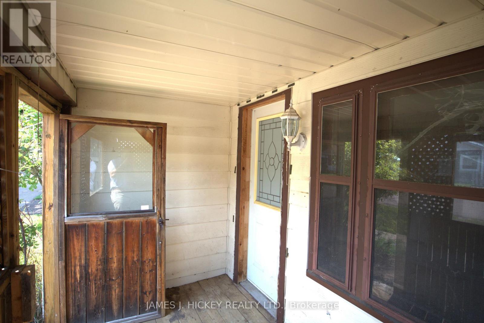 979 Lea Street, Pembroke, Ontario  K8A 6H9 - Photo 2 - X13526420