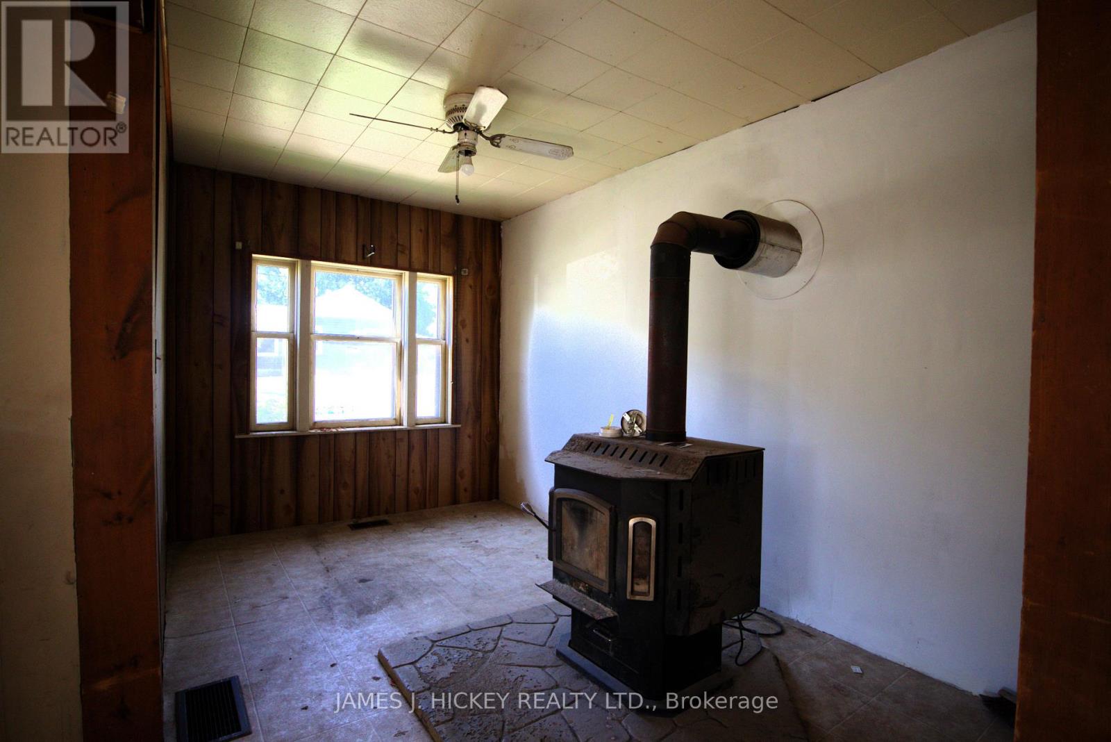 979 Lea Street, Pembroke, Ontario  K8A 6H9 - Photo 5 - X13526420