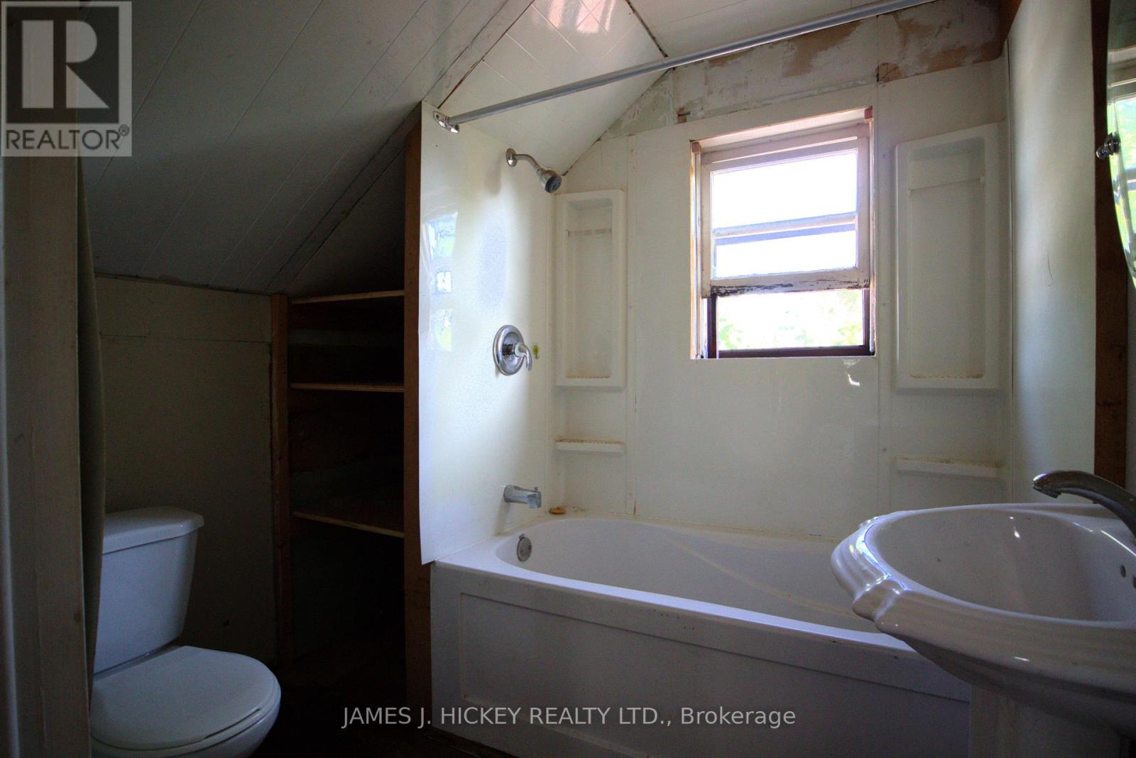 979 Lea Street, Pembroke, Ontario  K8A 6H9 - Photo 8 - X13526420