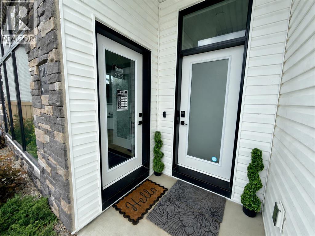 1064 Coalbrook Gate W, Lethbridge, Alberta  T1J 5X2 - Photo 5 - A2323042