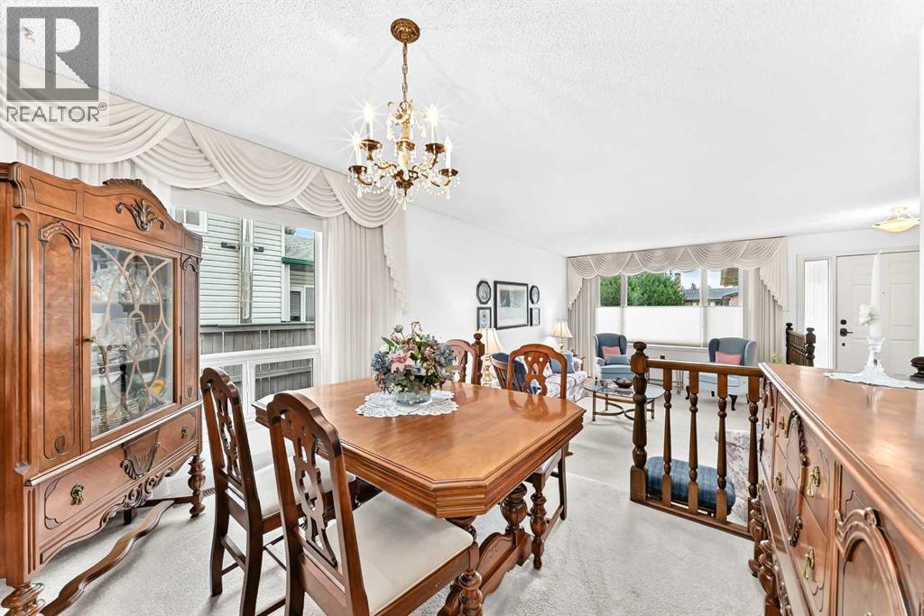 39 Deer Run Place SE, Calgary, Alberta  T2J 5R2 - Photo 13 - A2327207