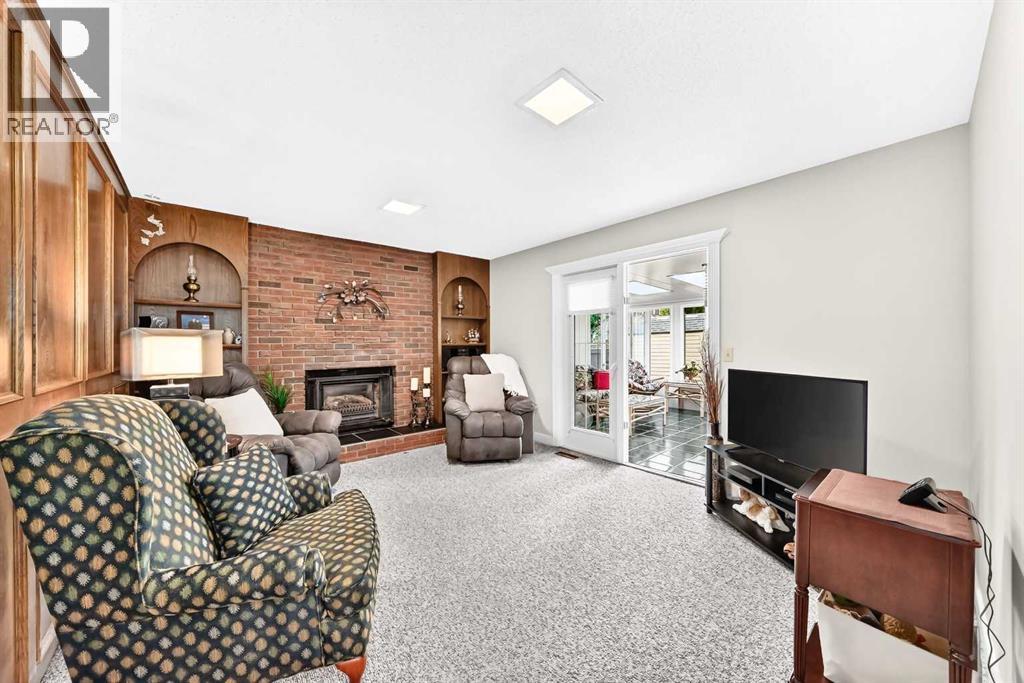 39 Deer Run Place SE, Calgary, Alberta  T2J 5R2 - Photo 14 - A2327207