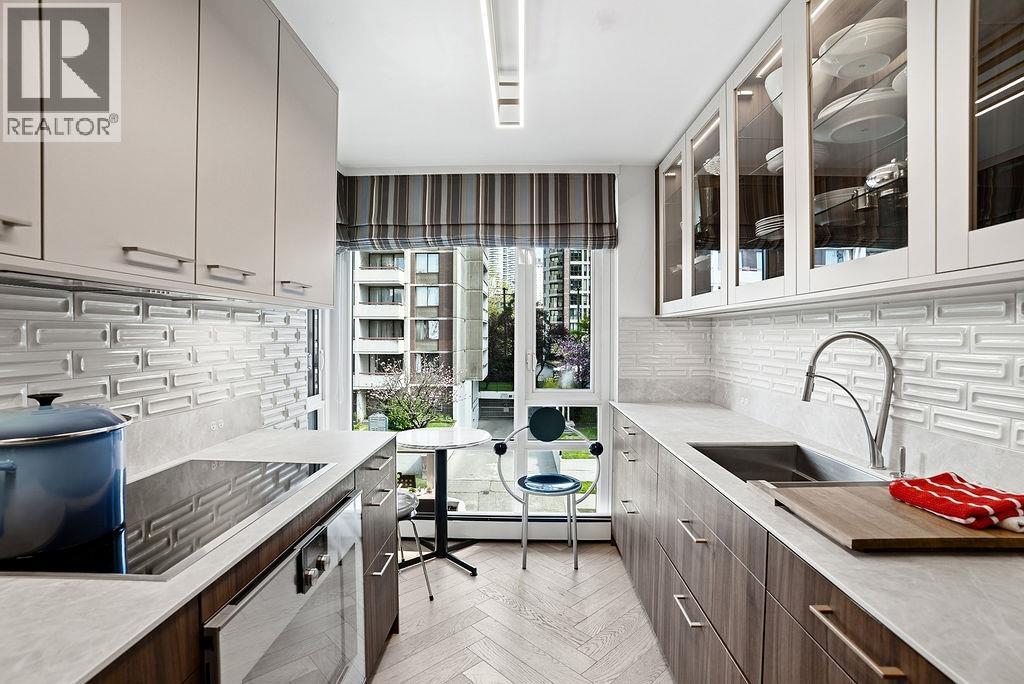 403 1020 Harwood Street, Vancouver, British Columbia  V6E 4R1 - Photo 6 - R3132885