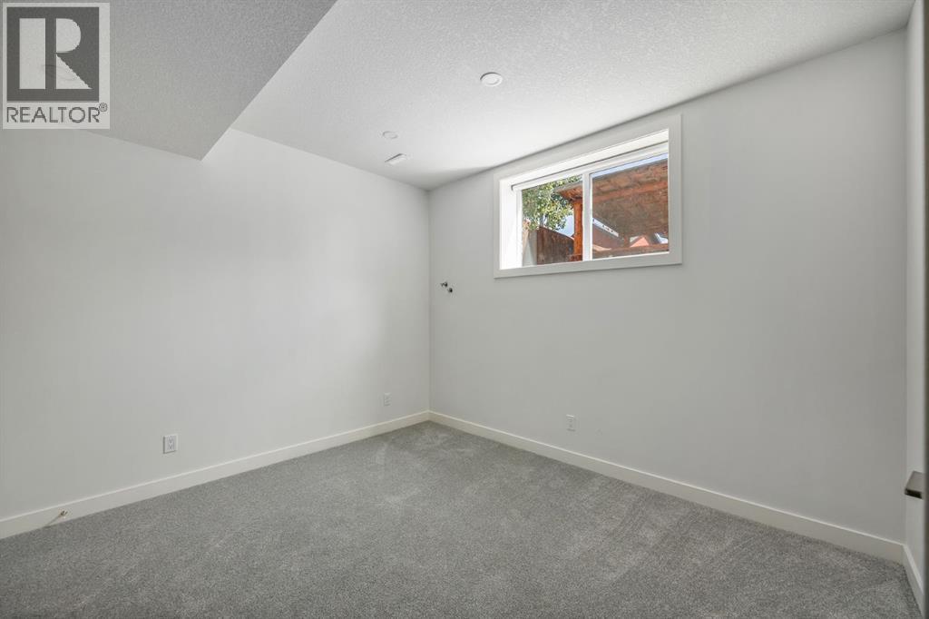 31 Chaparral Valley Way SE, Calgary, Alberta  T2X 0S1 - Photo 30 - A2327872