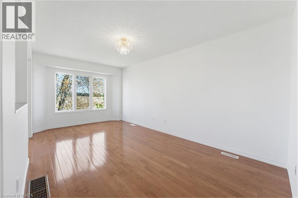 25 Anastasia Crescent, Brantford, Ontario  N3P 2A9 - Photo 7 - 40826513