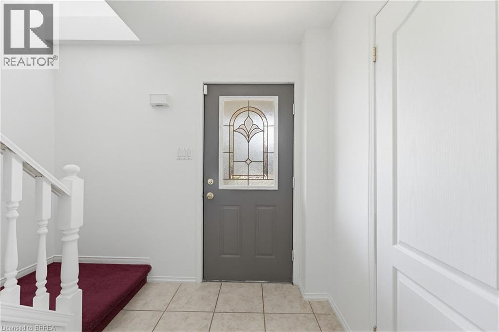 25 Anastasia Crescent, Brantford, Ontario  N3P 2A9 - Photo 5 - 40826513