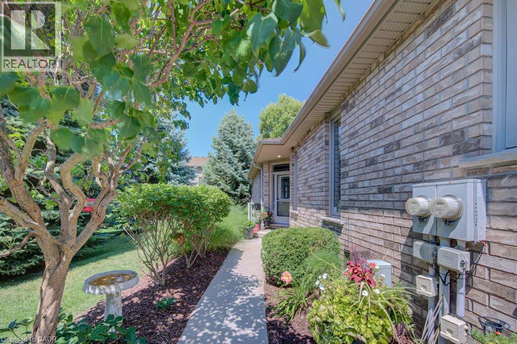 20 Isherwood Avenue Unit# 29, Cambridge, Ontario  N1R 8P9 - Photo 3 - 40852819