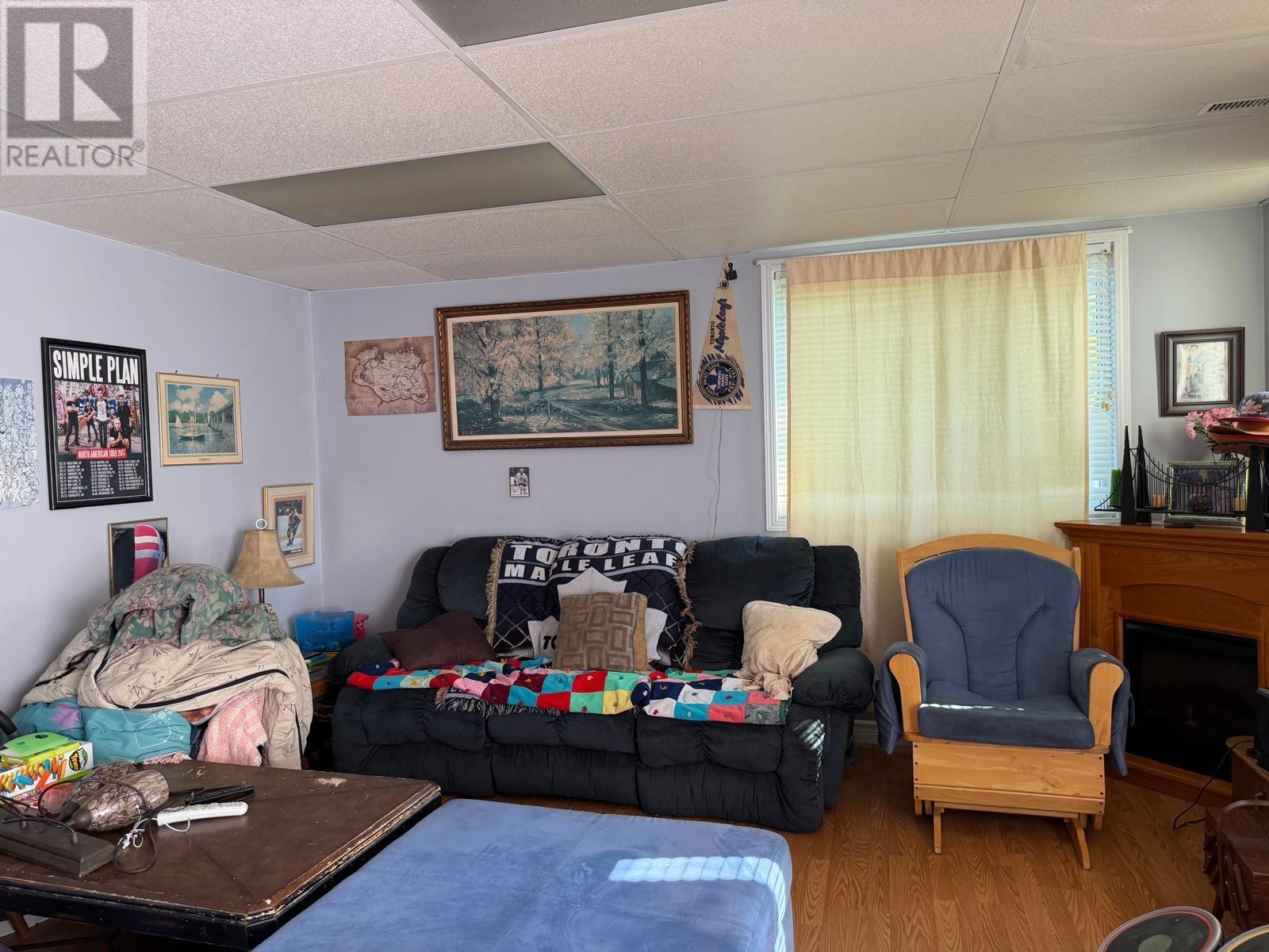 109 Ontario St, Schreiber, Ontario  P0T 2S0 - Photo 2 - TB2602239