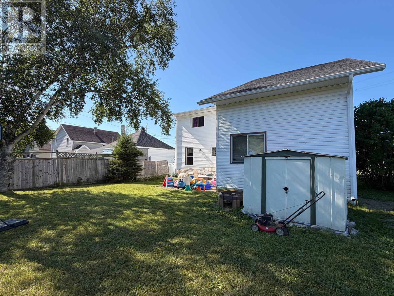109 Ontario St, Schreiber, Ontario  P0T 2S0 - Photo 5 - TB2602239