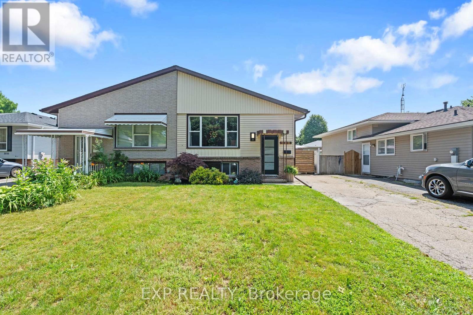 5028 Gage Court, Niagara Falls, Ontario  L2E 7B5 - Photo 3 - X13640422