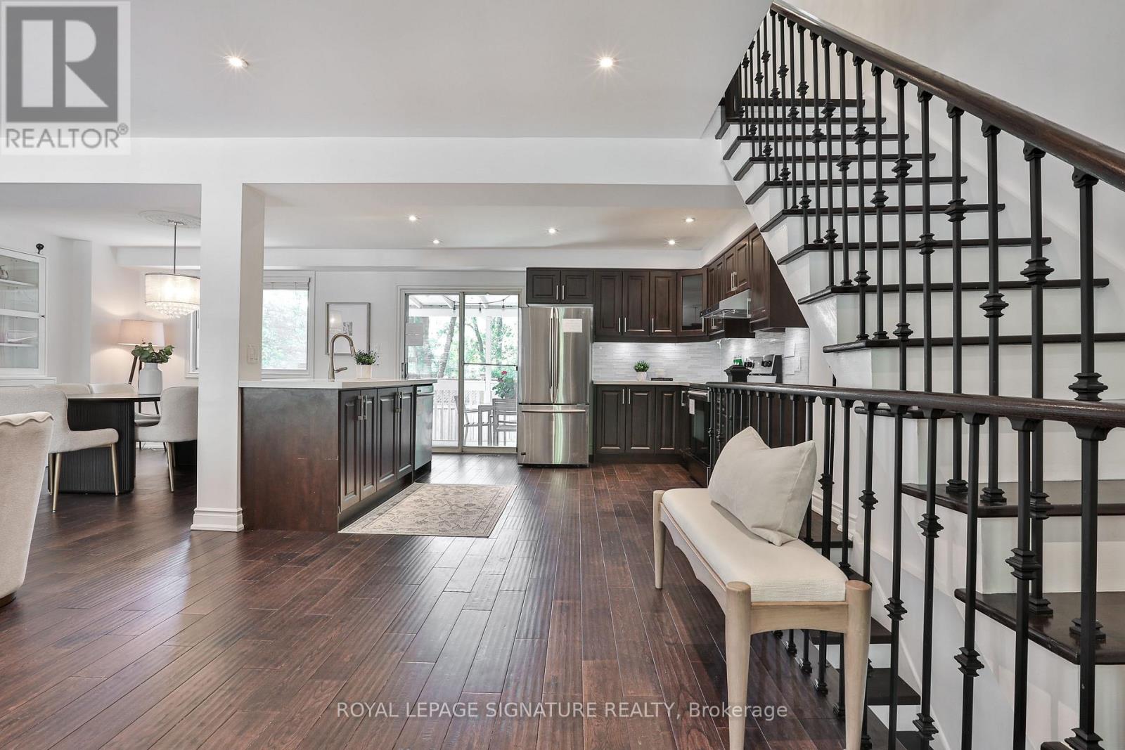 280 Gowan Avenue, Toronto, Ontario  M4J 2K6 - Photo 14 - E13434786