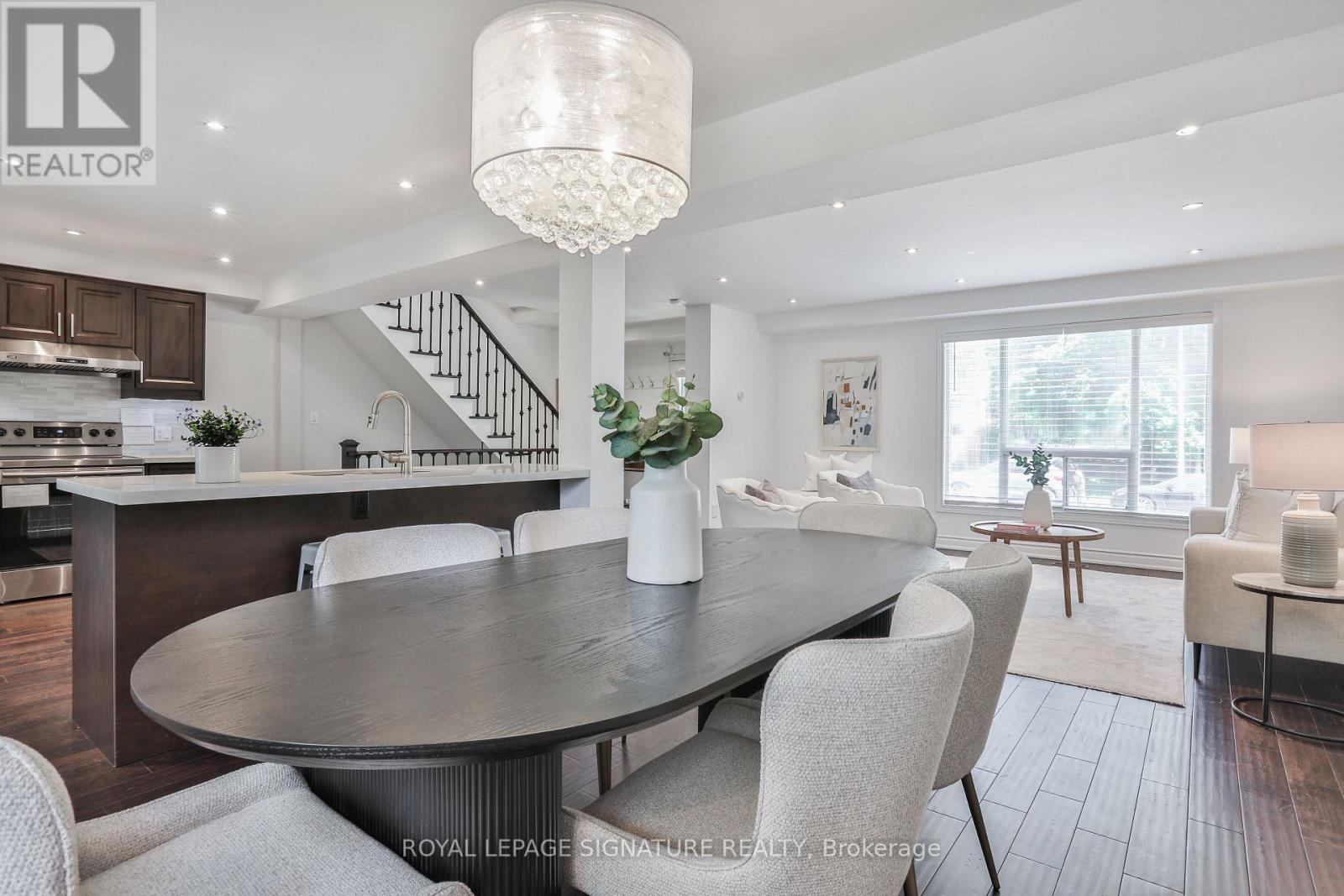 280 Gowan Avenue, Toronto, Ontario  M4J 2K6 - Photo 15 - E13434786