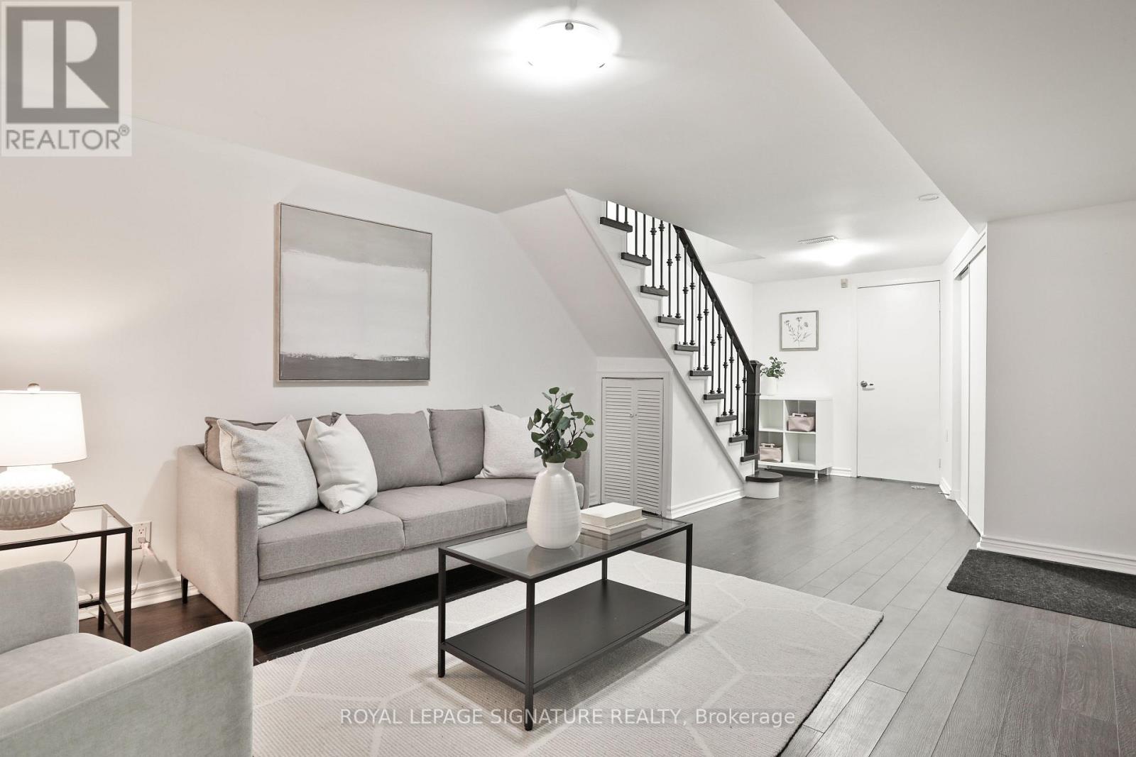 280 Gowan Avenue, Toronto, Ontario  M4J 2K6 - Photo 26 - E13434786