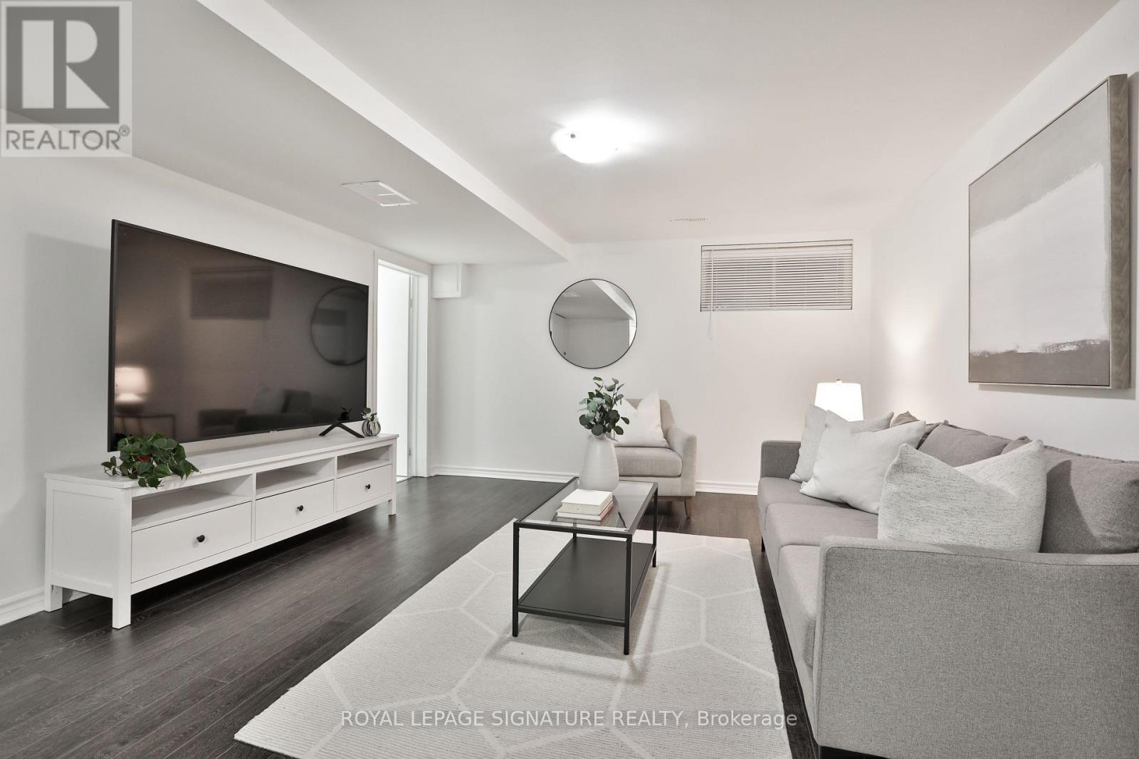 280 Gowan Avenue, Toronto, Ontario  M4J 2K6 - Photo 27 - E13434786