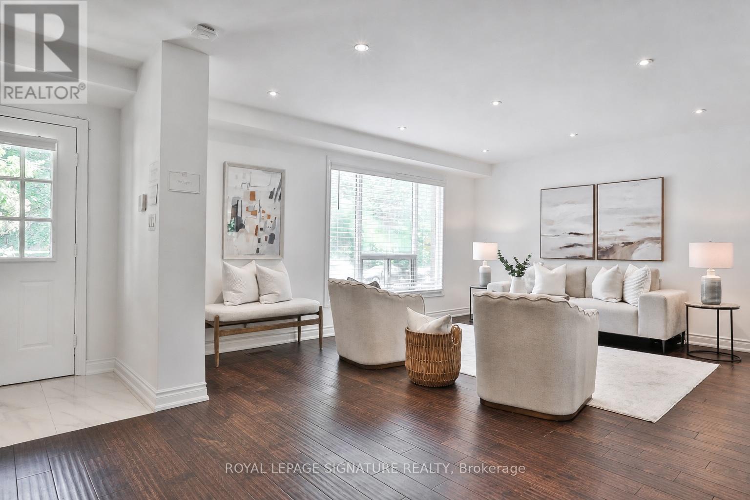 280 Gowan Avenue, Toronto, Ontario  M4J 2K6 - Photo 3 - E13434786