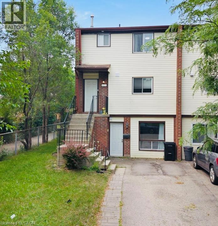 421 BAIRSTOW Crescent, Waterloo, Ontario