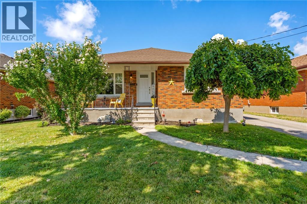 96 Clarke Street, Port Colborne, Ontario  L3K 2G3 - Photo 2 - 40853339