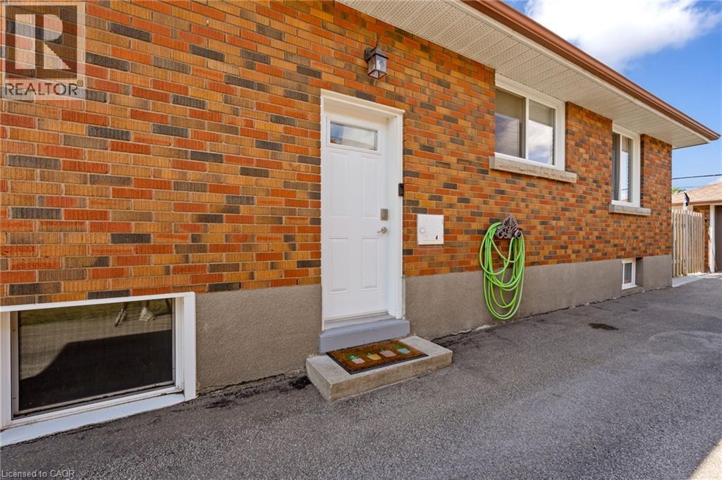 96 Clarke Street, Port Colborne, Ontario  L3K 2G3 - Photo 5 - 40853339