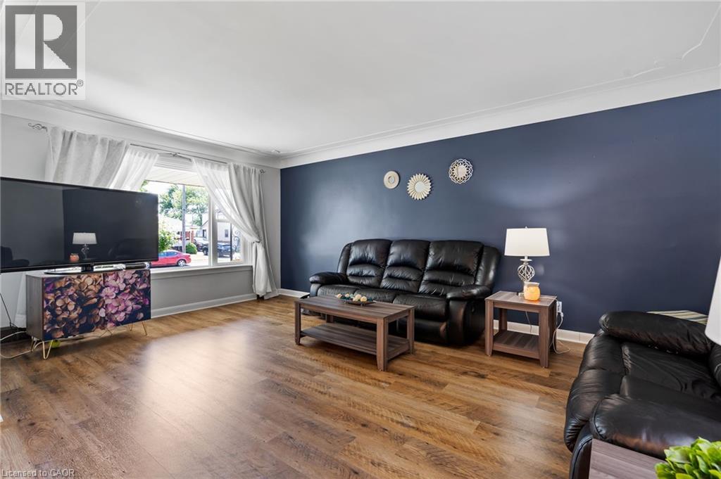 96 Clarke Street, Port Colborne, Ontario  L3K 2G3 - Photo 9 - 40853339