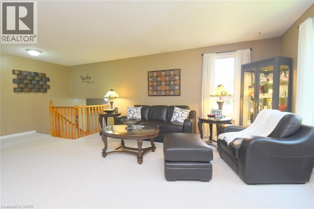 24 Buchanan Drive, Caledonia, Ontario  N3W 1H1 - Photo 6 - 40853057