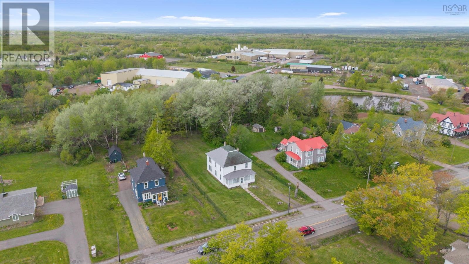 15 Mcdougal Street, Springhill, Nova Scotia  B0M 1X0 - Photo 39 - 202612814