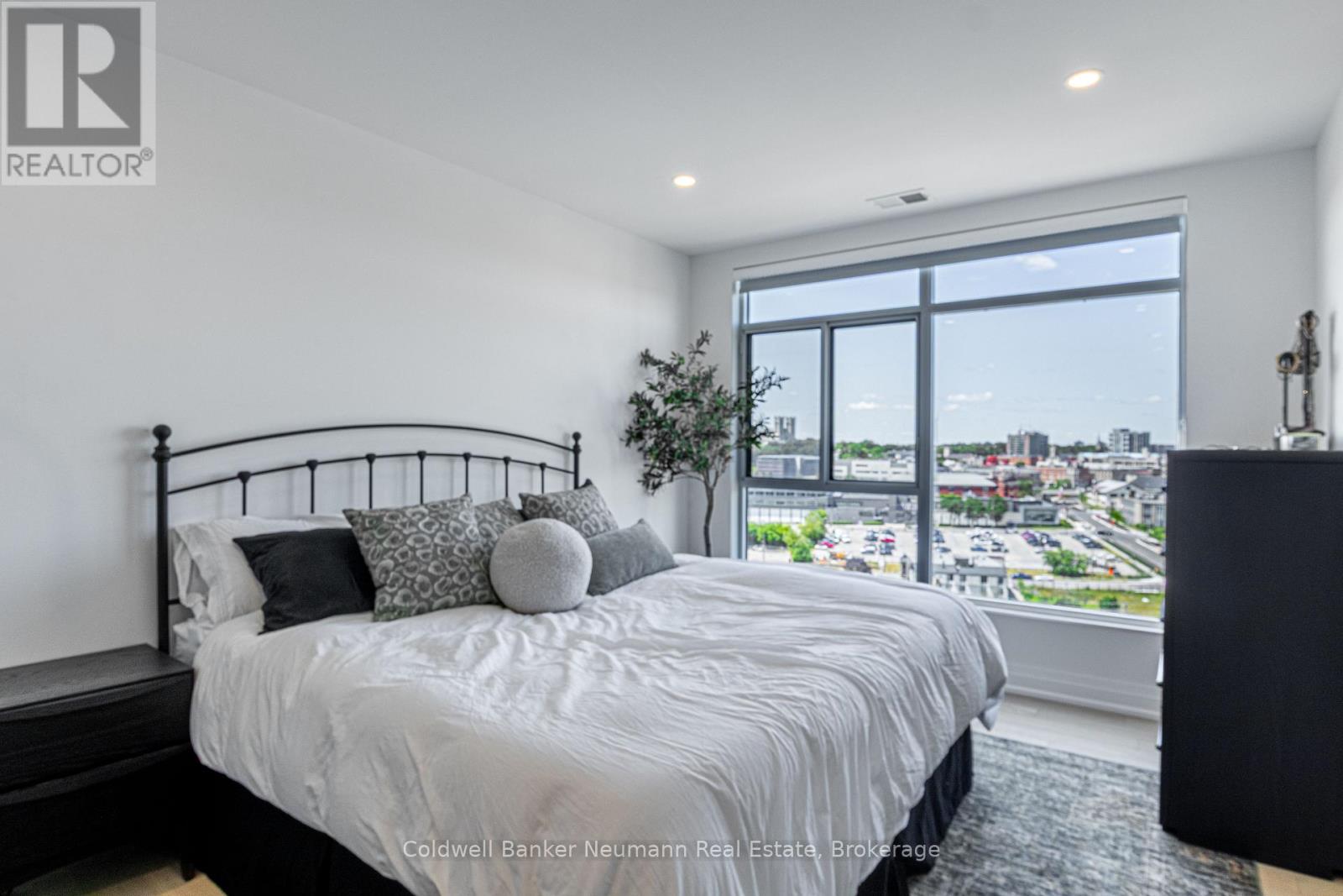 1206 - 71 Wyndham Street S, Guelph, Ontario  N1E 0T7 - Photo 13 - X13640346